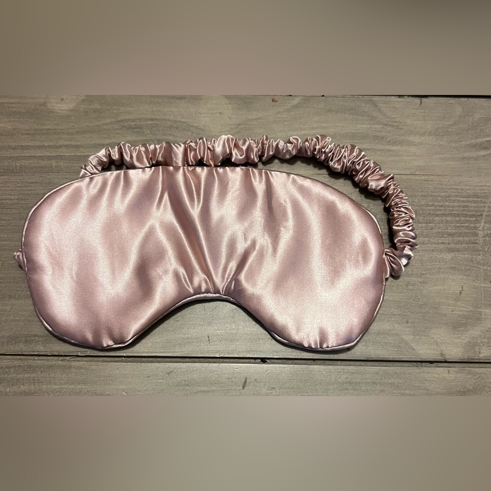 Luxurious Satin Sleep Mask in Blush